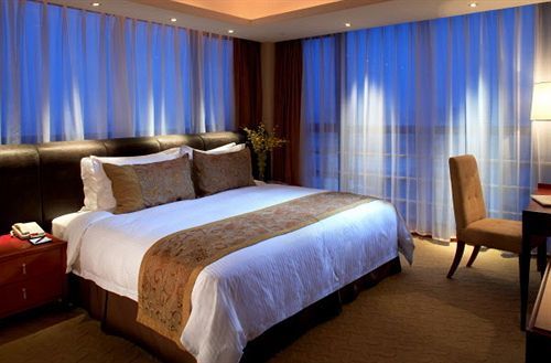 Howard Johnson All Suites Hotel Suzhou Suzhou  Bagian luar foto
